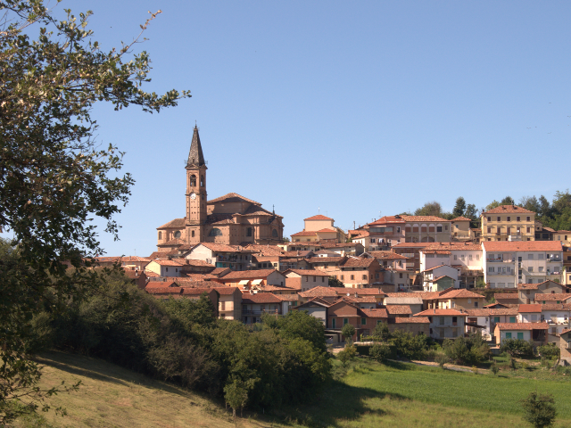 Tonco | Festa occitana con i Balacanta