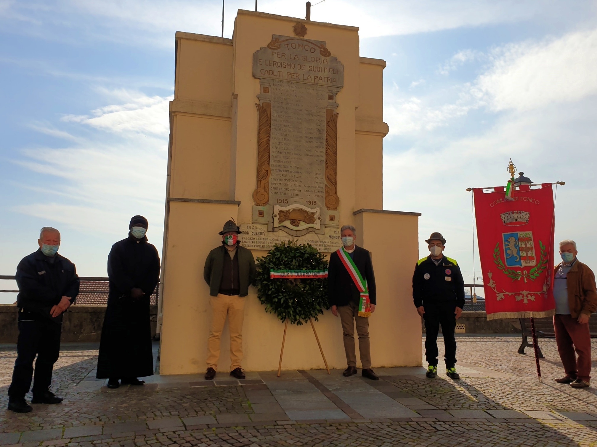 Monument to the Fallen | Tonco
