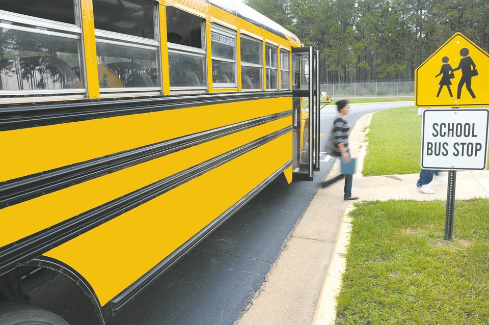 Decreto del Presidente della Giunta Regionale 2 ottobre 2020, n. 102 - Misure da adottare in prossimità dei plessi scolastici e nell’ambito del trasporto scolastico